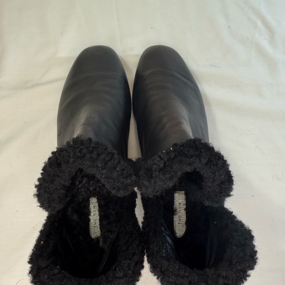 The Row Black Eros Shearling lined booties - Picture 5 of 7